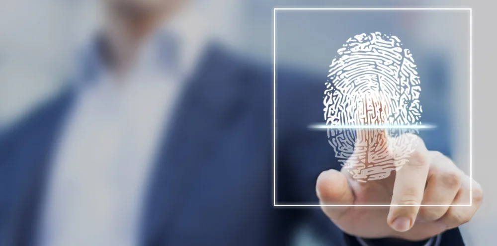 Foto: Shutterstock Grondwettelijk Hof: "Vingerafdrukken op identiteitskaart geen inbreuk op privacy"