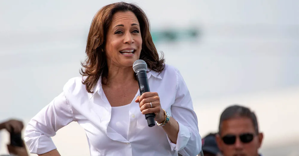 Kamala Harris prijst "bondgenootschap met Noord-Korea" in toespraak