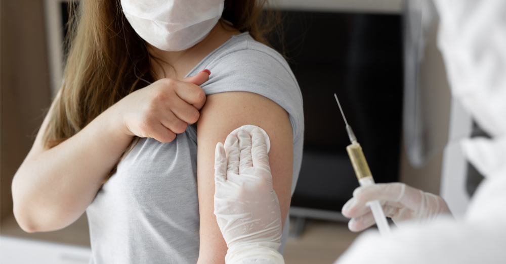 Rusthuizen vaccineren stiekem familieleden: "Dat is niet de bedoeling"