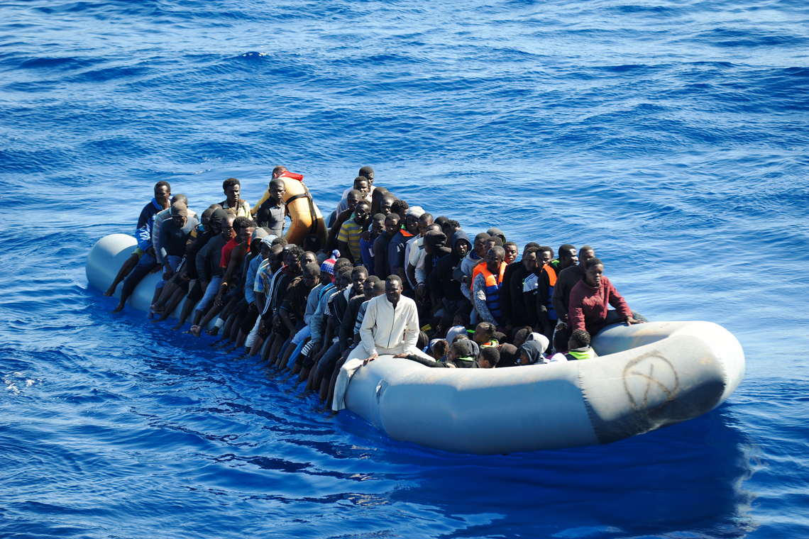 Opnieuw tientallen migranten gered voor Libische kust