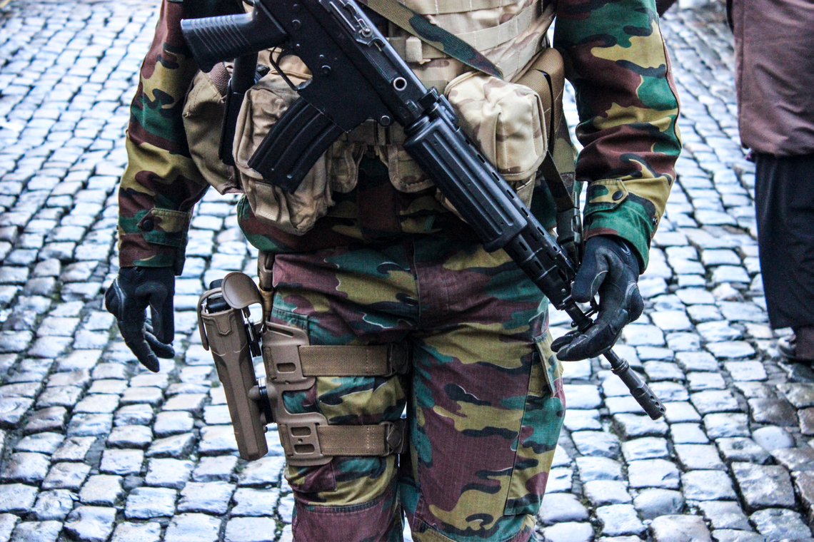 Oproep om Nationale Veiligheidsraad bijeen te roepen en leger in te zetten tegen drugsgeweld Antwerpen