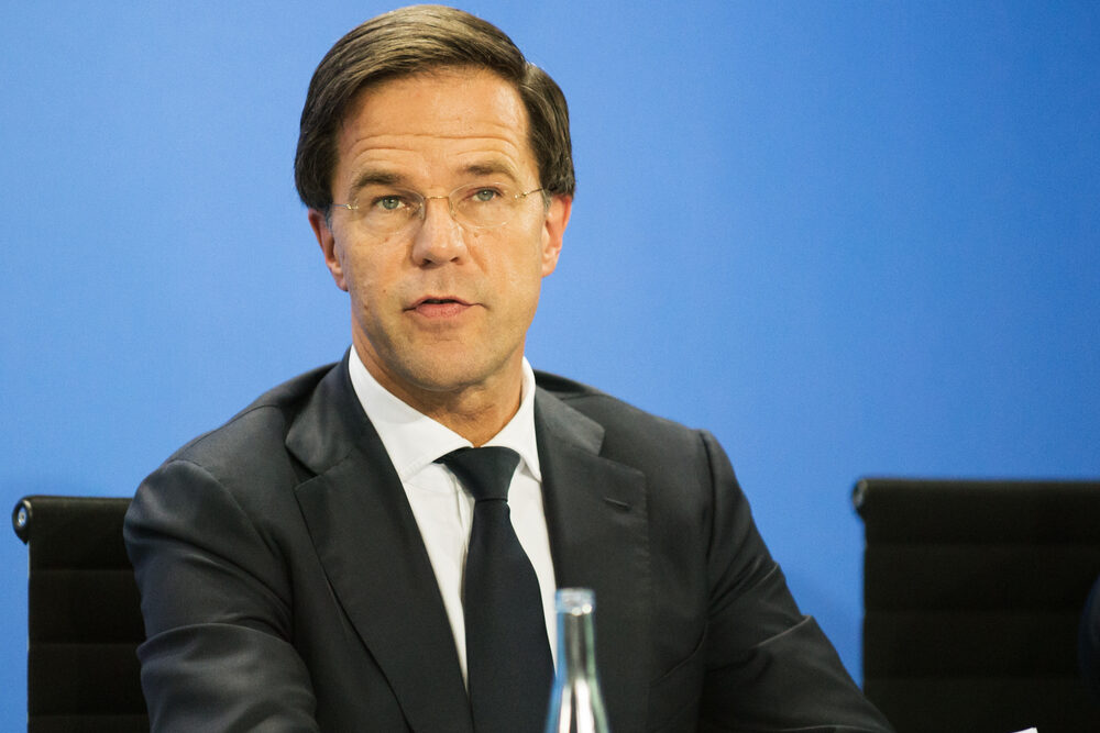 Nederland gaat versoepelen en meer testen om nog meer te kunnen versoepelen