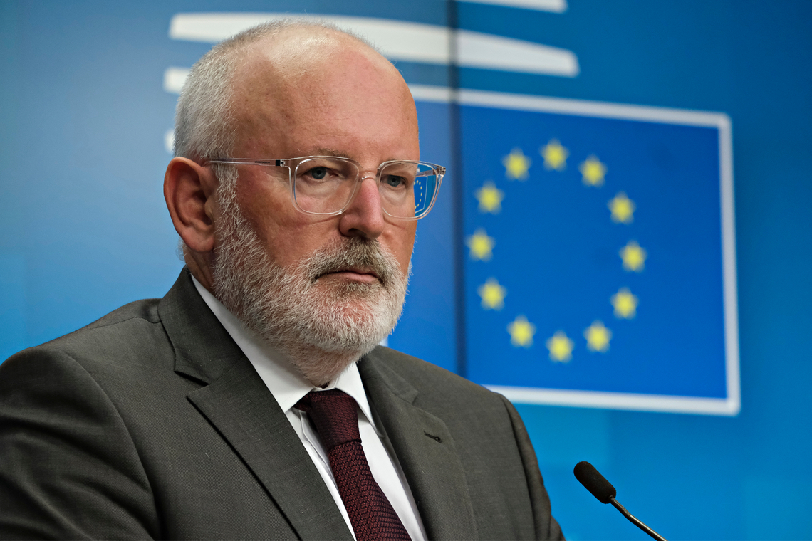 Vicevoorzitter Europese Commissie: "We moeten Hongarije sneller voor de rechter brengen"