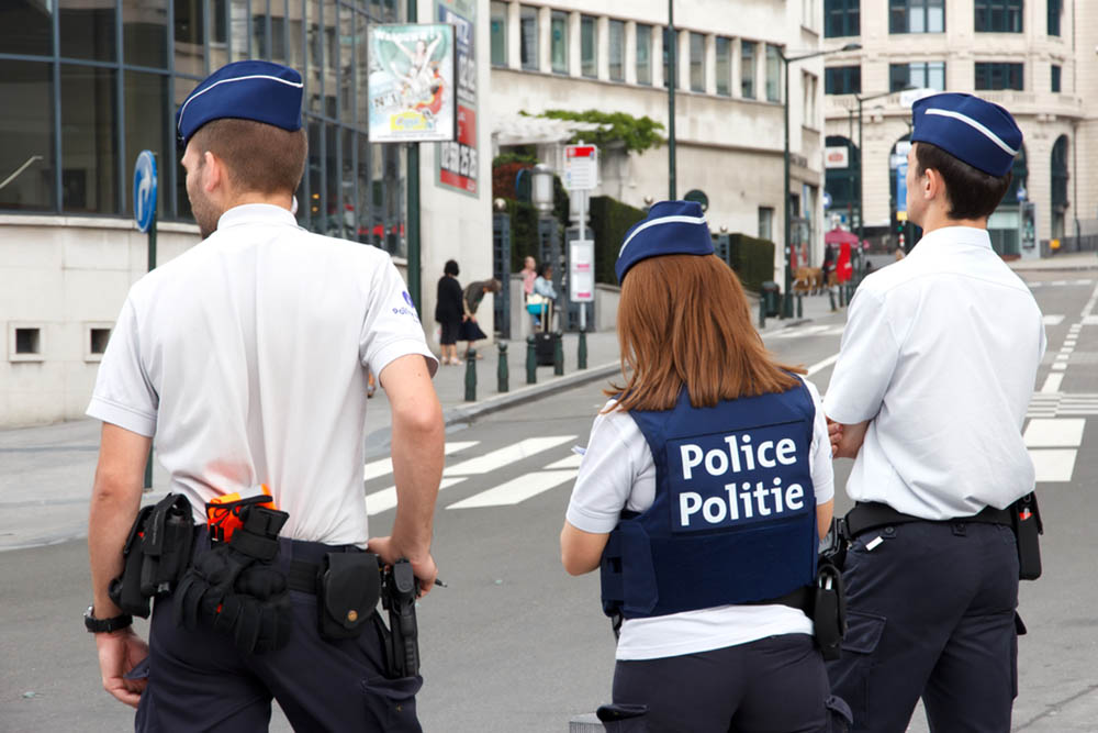 Politie in Brussel (Shutterstock)