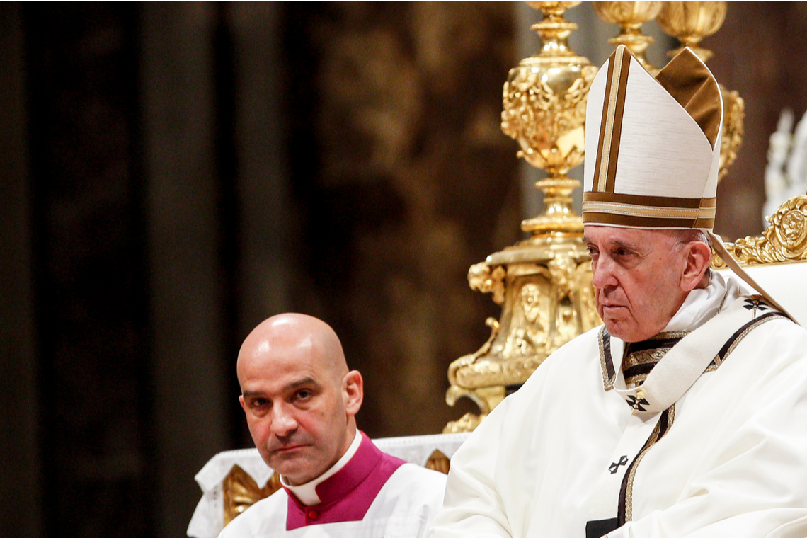 Paus Franciscus in de Sint-Pietersbasiliek. Foto Shutterstock