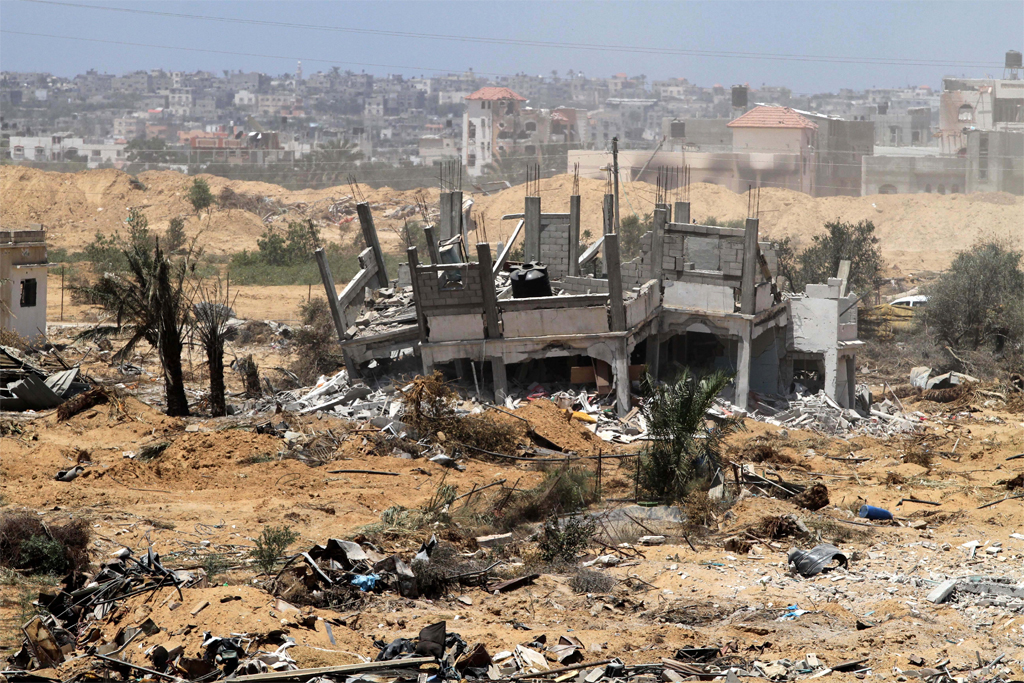 Eerdere vernielingen in de Gazastrook na een Israëlisch bombardement in 2014 - foto: Photonews