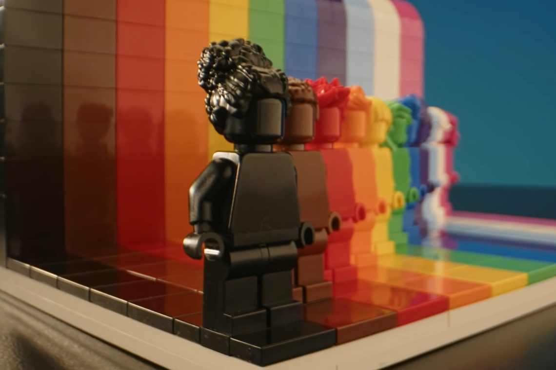 'Everyone is awesome' van LEGO. (Youtube)