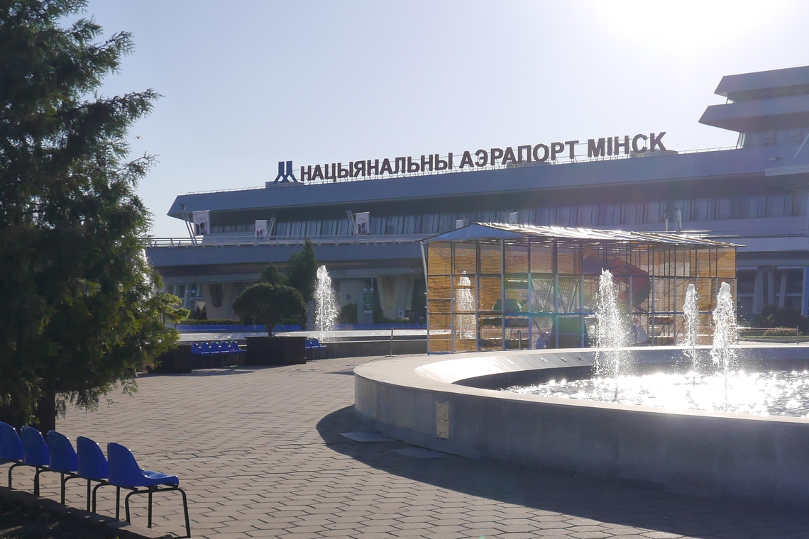 Opnieuw incident in Wit-Rusland: boarding vliegtuig uitgesteld na mogelijk 'terreuralarm'