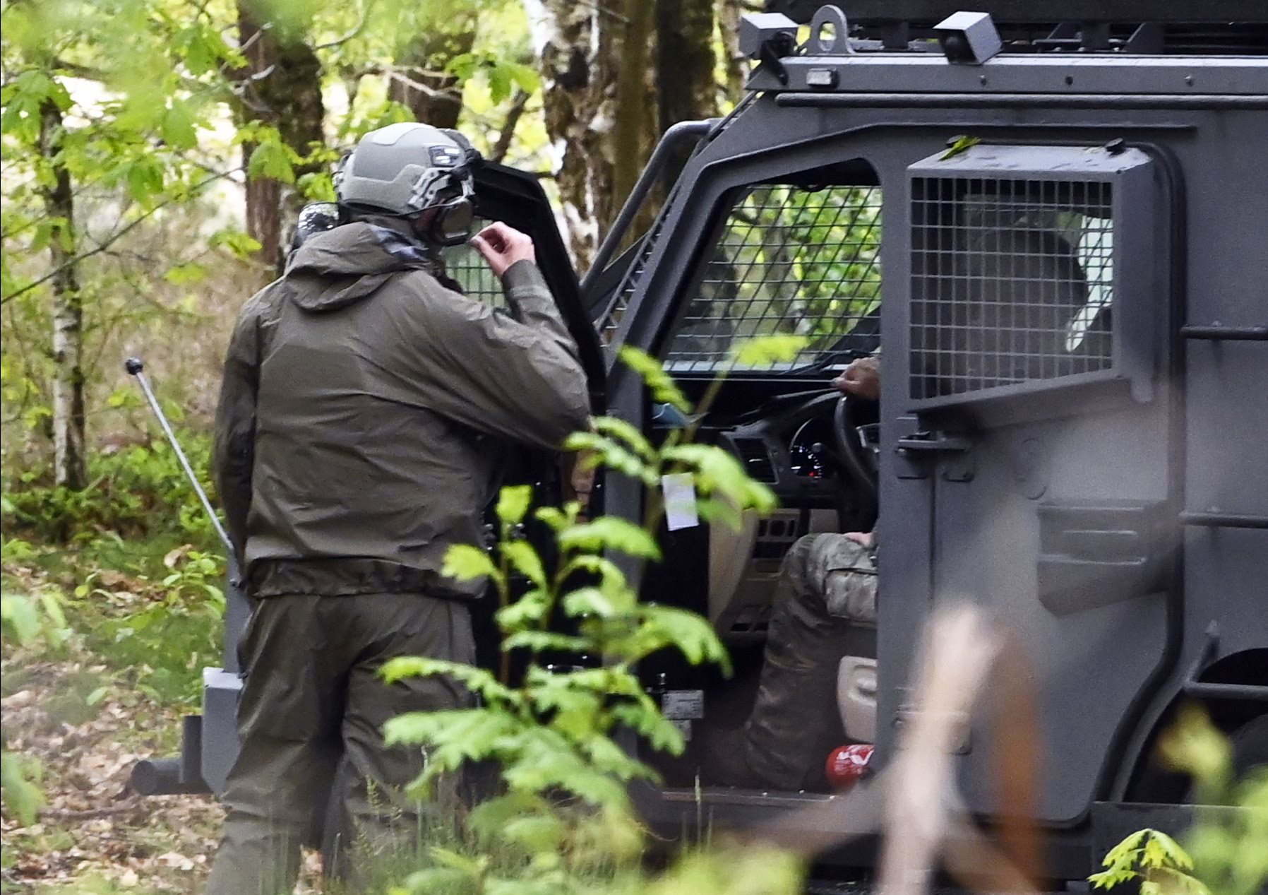 Massale machtsontplooiing leger en politie rond Limburgs Nationaal Park Hoge Kempen