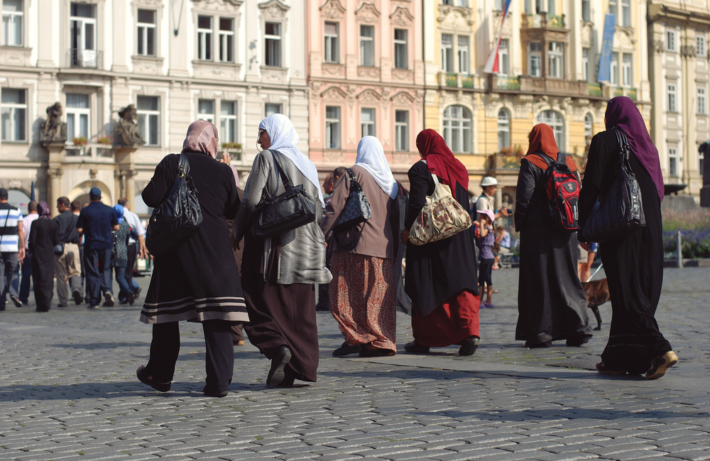 Minder dan 30% vrouwen met niet-Europese nationaliteit werkt in ons land. Foto Shutterstock.