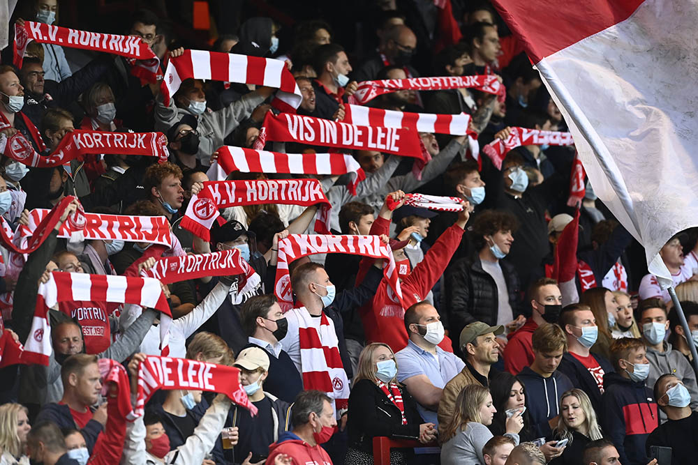 Supporters van KV Kortrijk (Photonews)