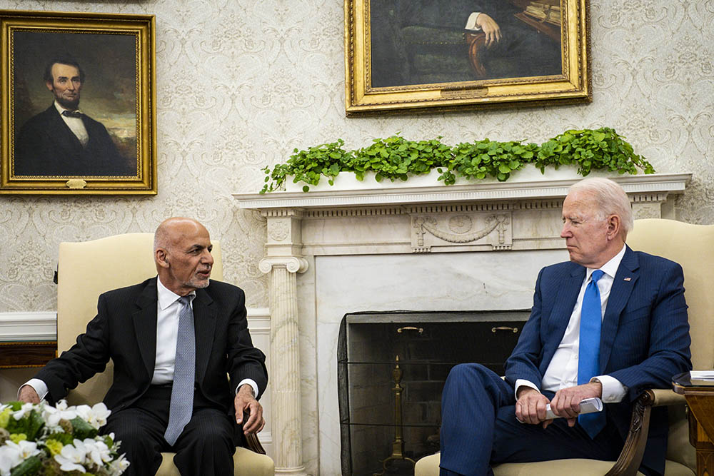 Ashraf Ghani & Joe Biden (Photonews)