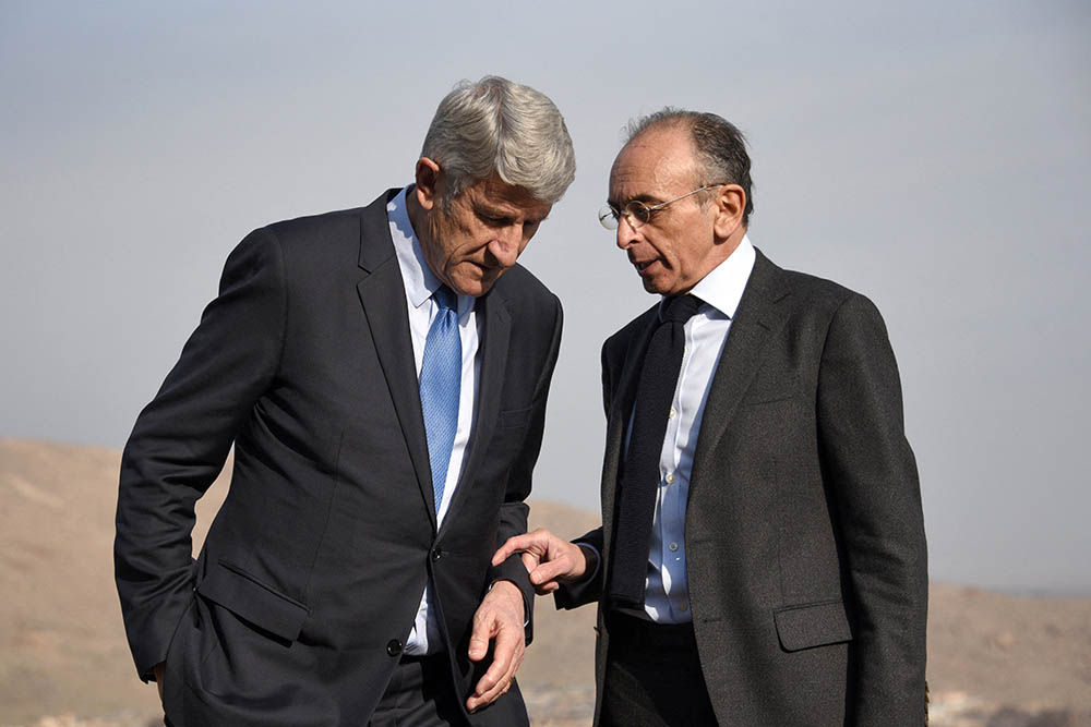 Philippe de Villiers & Eric Zemmour in Armenië (AFP)