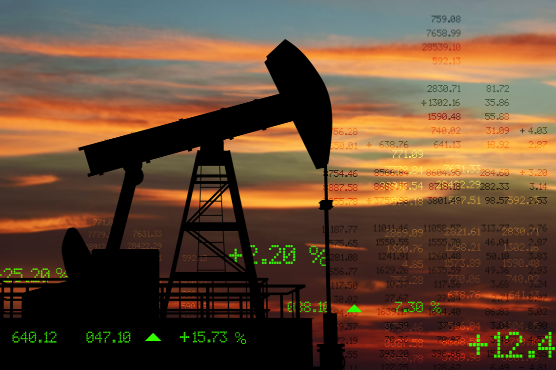 Olieprijzen stegen naar historische hoogtes. Foto Shutterstock.