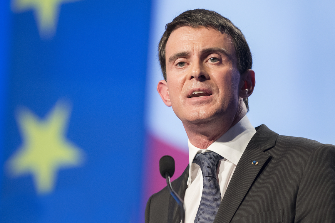 Voormalig Frans premier Manuel Valls pleit voor immigratiestop