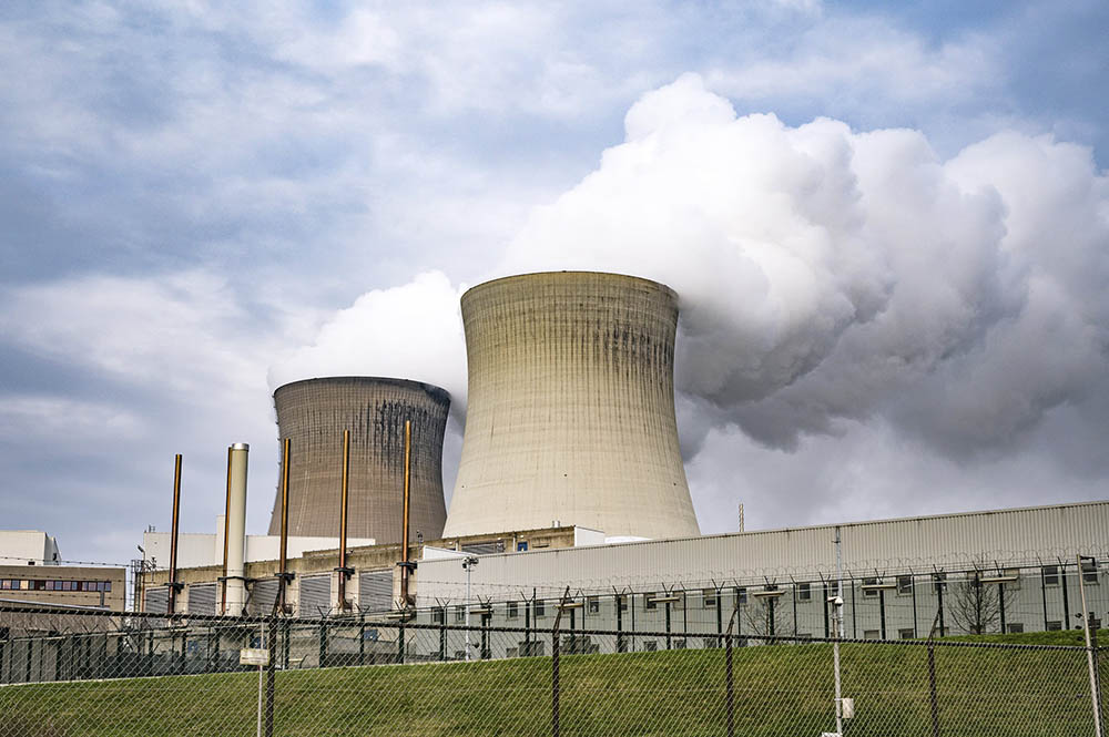 De kerncentrale van Doel (Photonews)