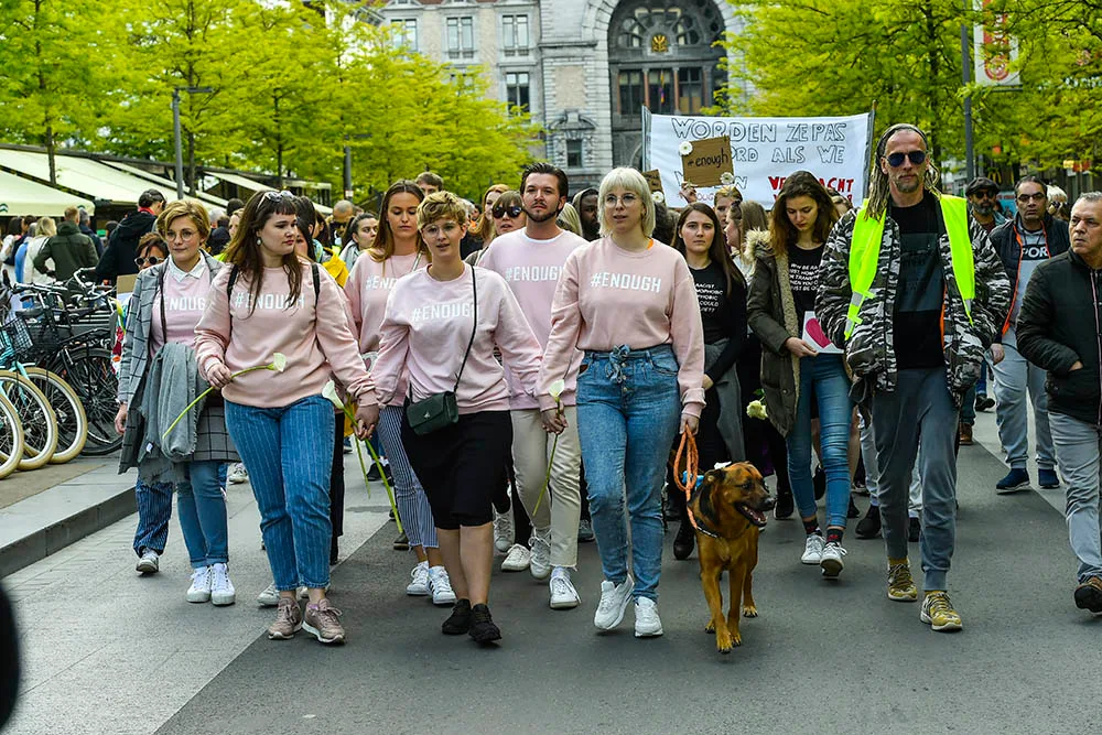 Witte mars in Antwerpen na de moord op Julie Van Espen (Photonews)