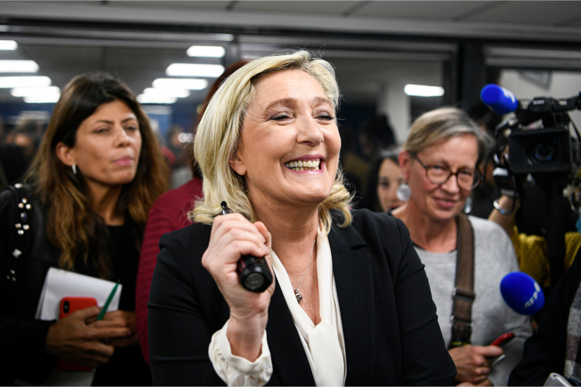 Le Pen rukt op in de peilingen en staat bijna op gelijke hoogte met Macron