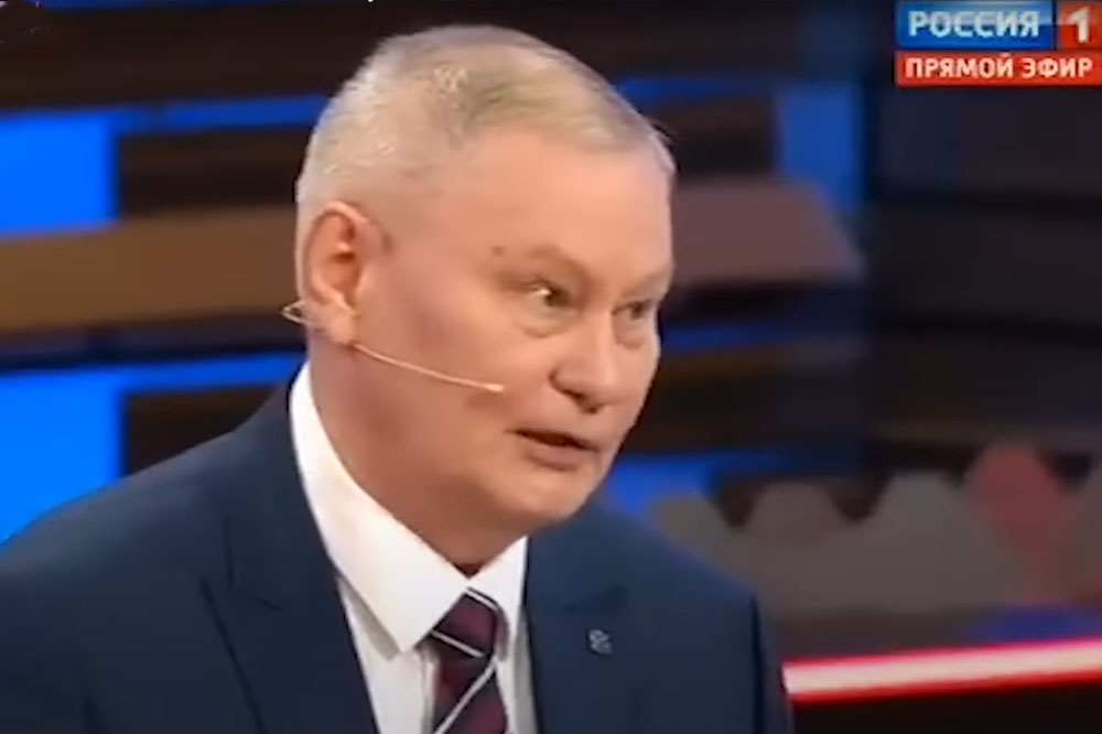 Russische analist doorbreekt de propaganda op nationale televisie