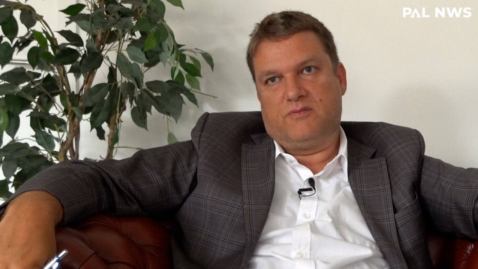 VIDEO. Ivan Van de Cloot voorzichtig positief over fiscale blauwdruk Van Peteghem: "Een stap vooruit"