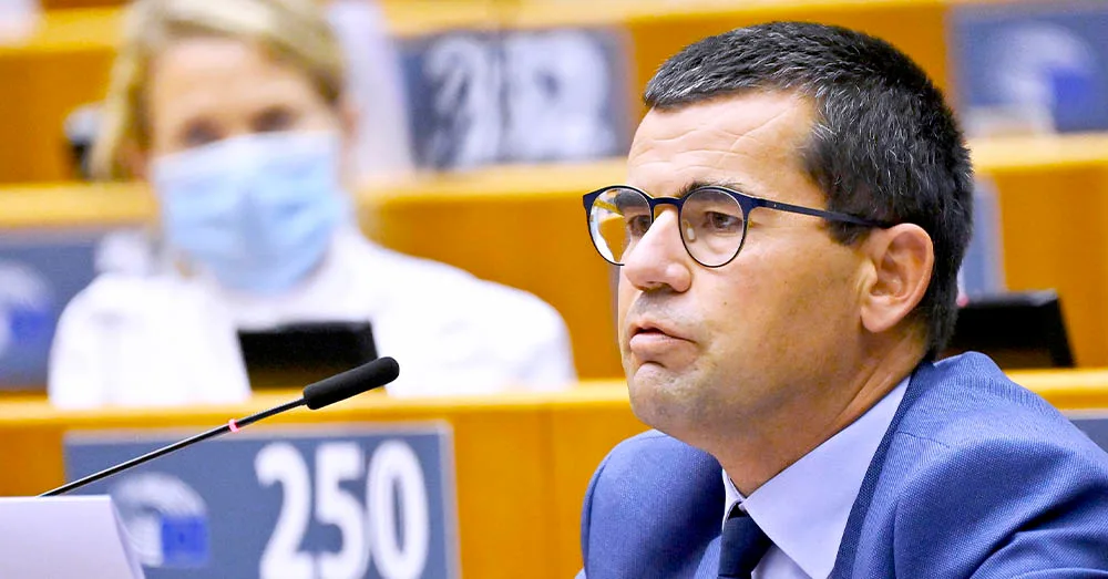 Sander Loones (N-VA) weerlegt positieve groeicijfers België: "We zitten diep in de miserie" | PAL Tweets