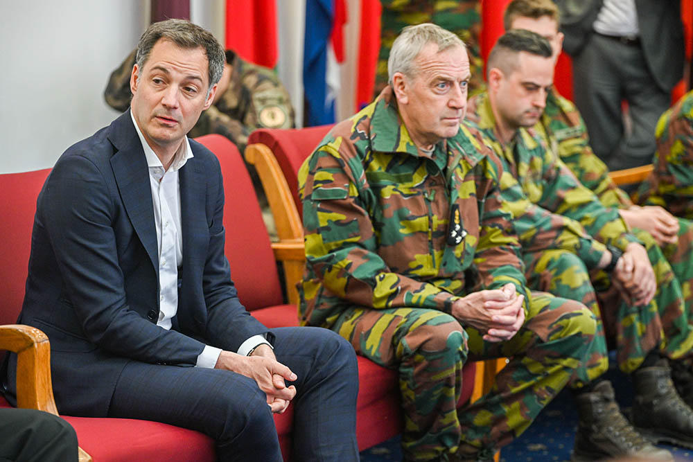 Alexander De Croo bezoekt onze troepen in Roemenië (Belga)