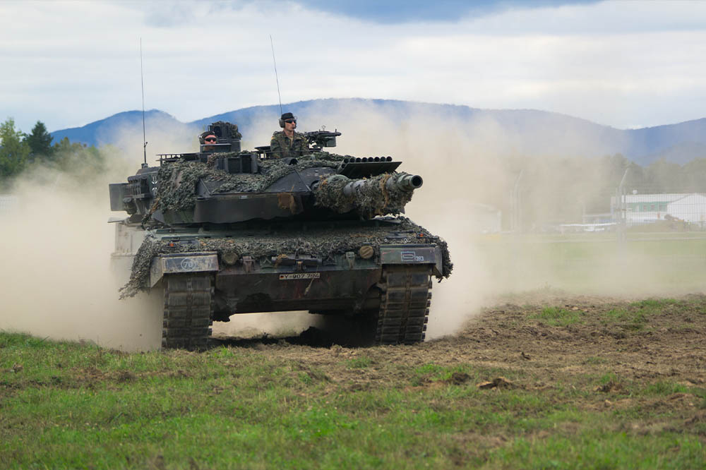 Poolse president kondigt aan zware Leopard tanks naar Oekraïne te willen sturen