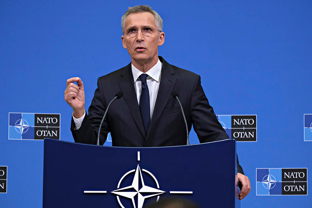 NAVO-baas wil meer uitgaven voor defensie: "2 procent liept tot 2024, tijd voor een update"