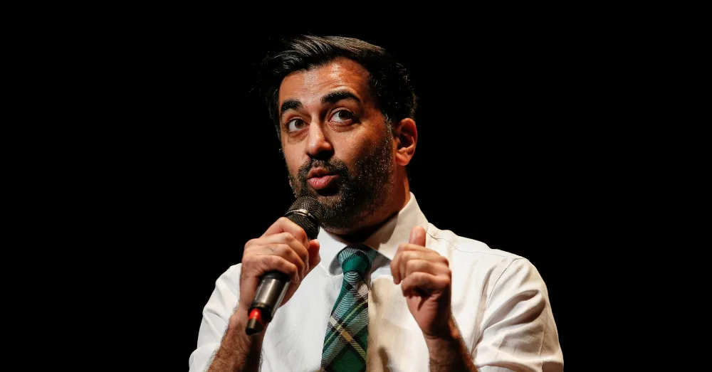 Humza Yousaf wordt premier van Schotland: de jongste ooit en voor het eerst een moslim