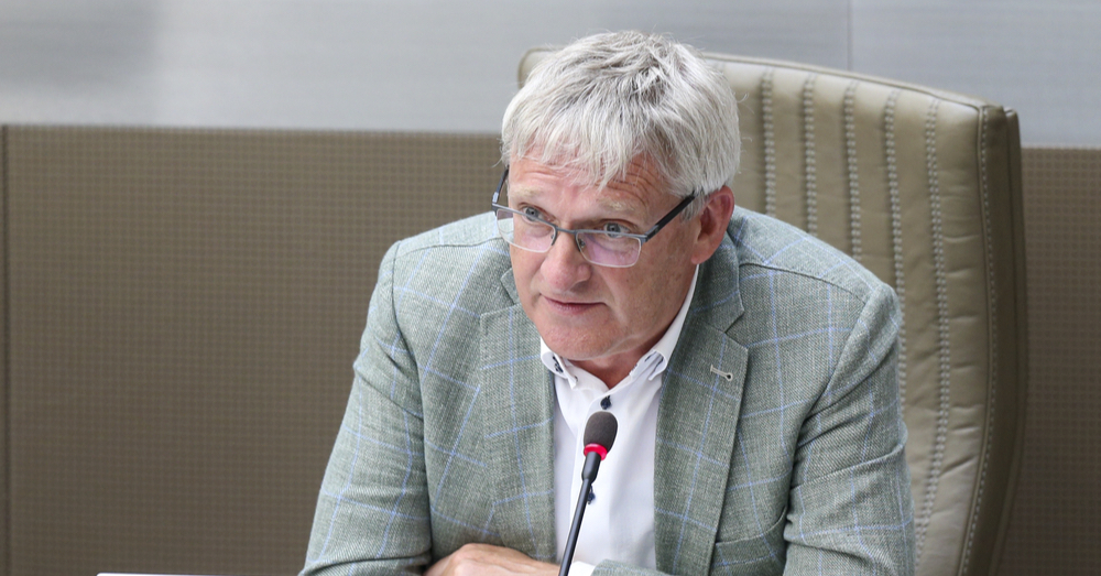 Jan Laeremans (VB): “Wat scholen nodig hebben, is een tuchtprefect”