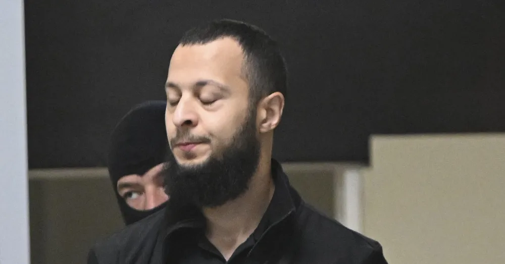 Federale regering stopt gradueel met krantenconcessie: “Risico dat overheid schadevergoeding moet betalen”