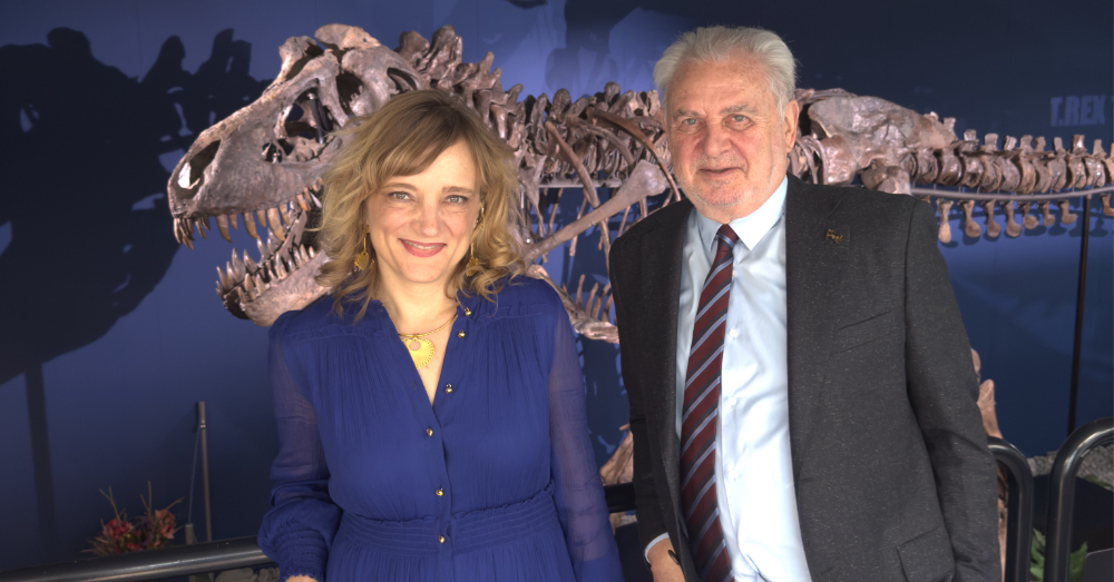 IN BEELD: De dinosaurus en de Boerentoren van Fernand Huts