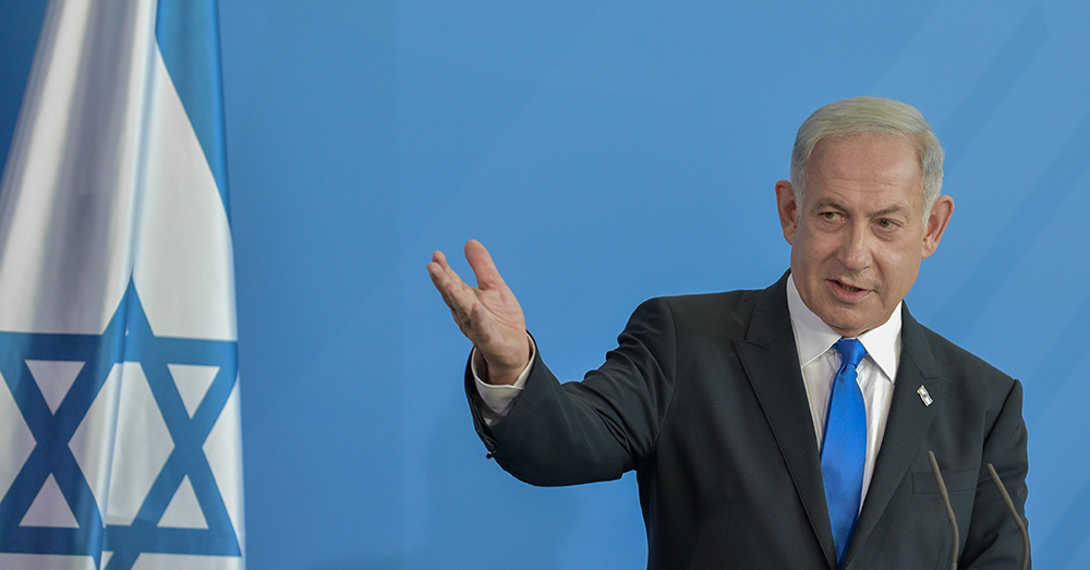 DIPLOMATIEKE VALIES. Zolang onrust zijn oorlogskabinet bezighoudt, blijft Netanyahu aan de macht”