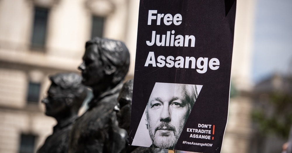 Australische klokkenluider Julian Assange na 12 jaar vrijgelaten