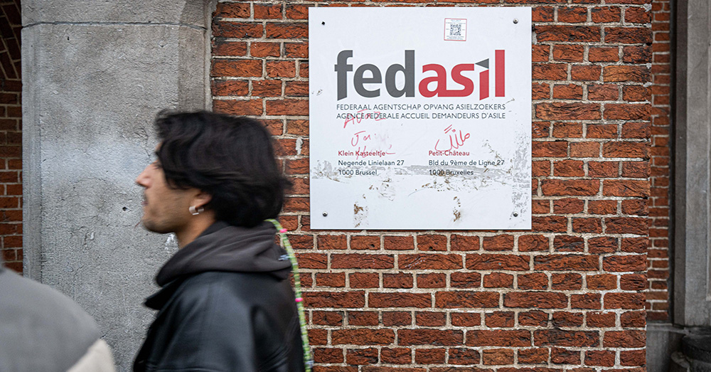 Fedasil strooit met geld voor asielzoekers op Waalse camping