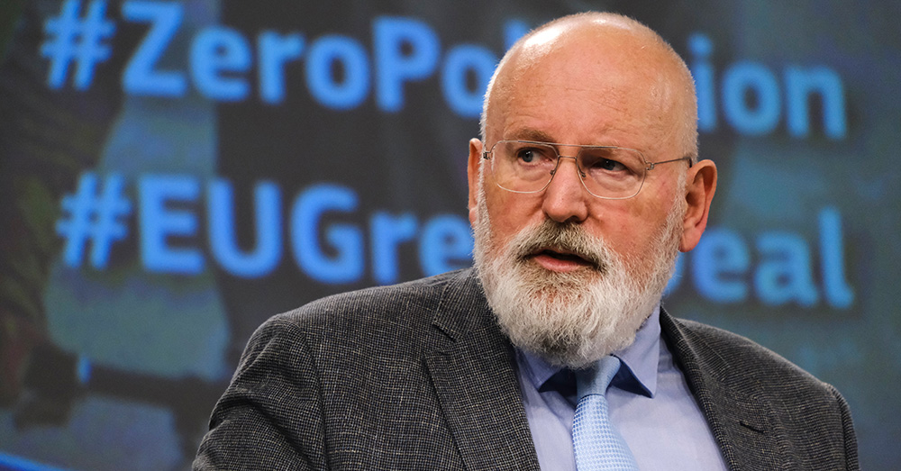 Belastingbetalersbond wil Frans Timmermans voor rechter omwille van ngo-schandaal
