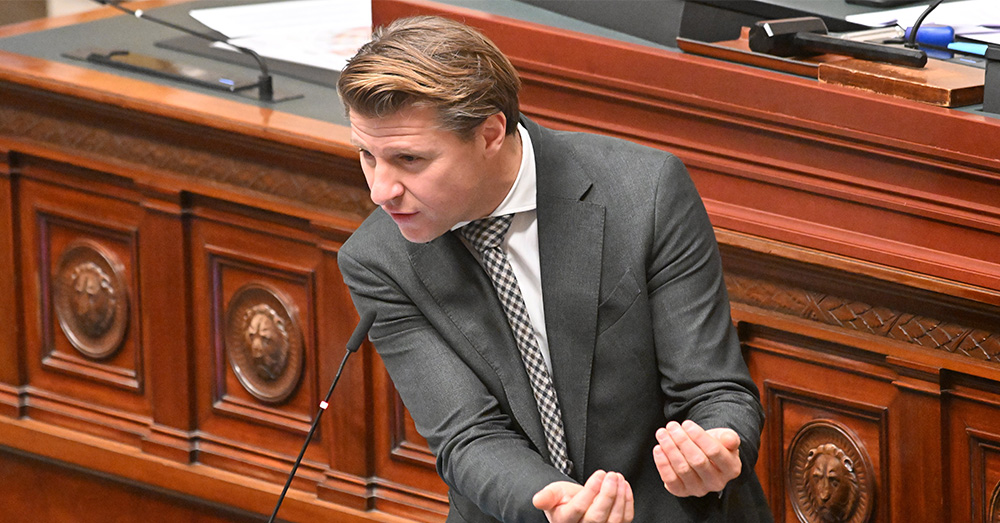 Ronse (N-VA) verdedigt begrotingsakkoord: "Beleid kan niet Vlaamser zijn"