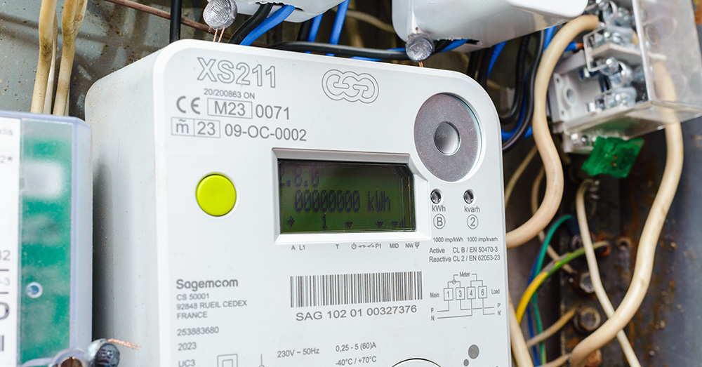 Stekkerbatterijen nu eenvoudiger te gebruiken dankzij P1-poort digitale meter