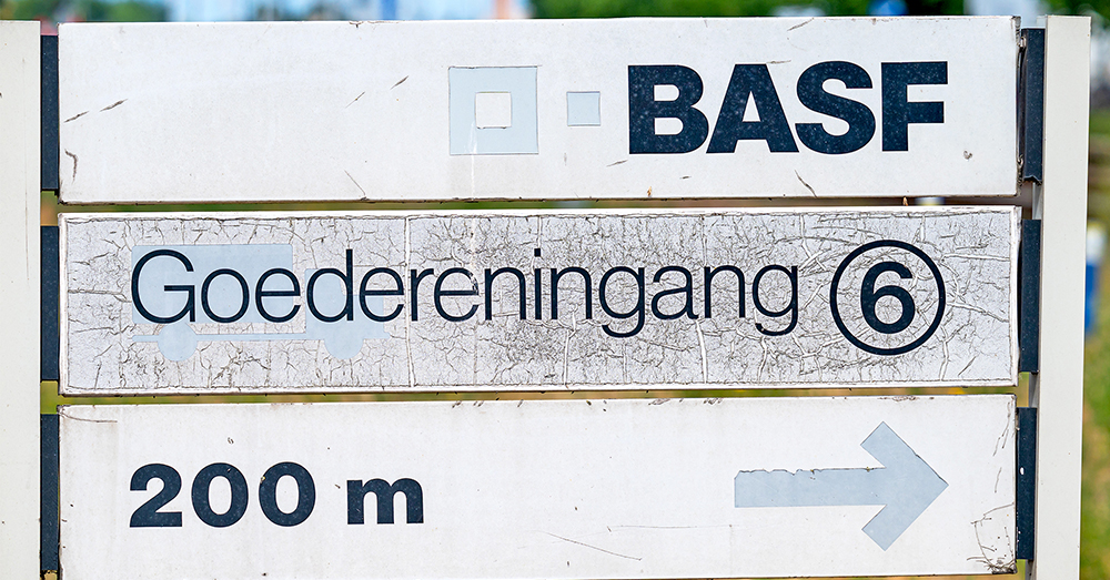 BASF Antwerpen Diependaele (Shutterstock)