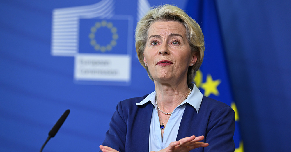 Ngo die transparantie predikt, werkt onderzoek naar lobbyschandaal tegen