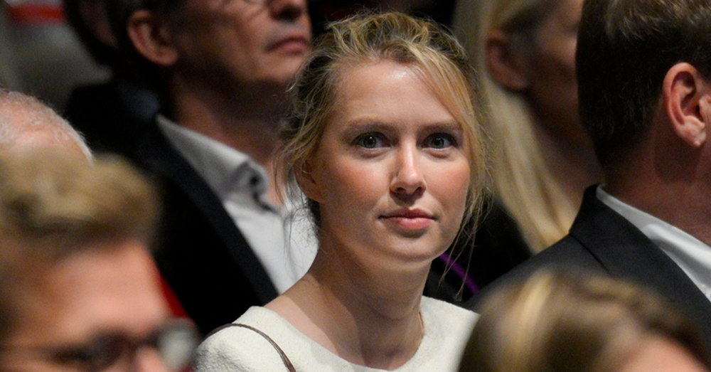 Van doesburg had geen sterke reactie op de rellen in haar stad (Photonews)