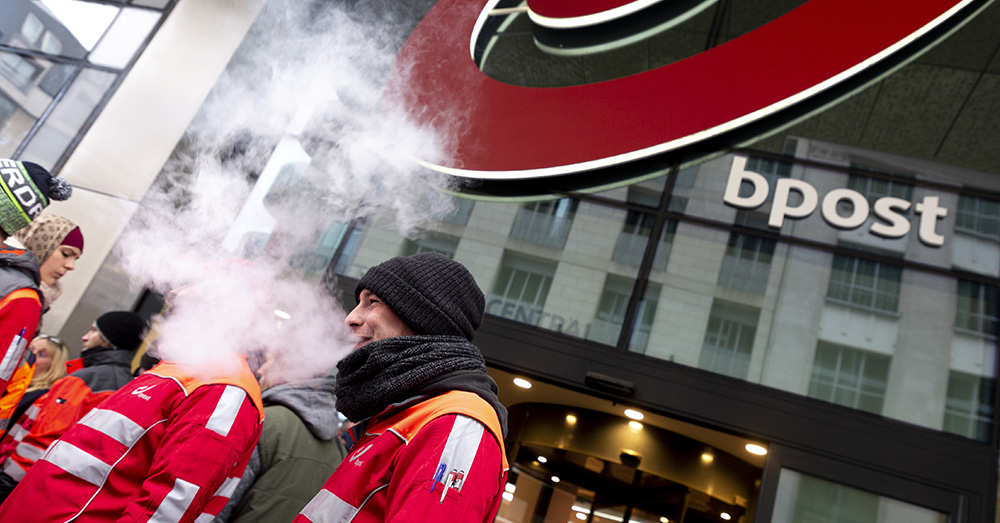 Stakende postbodes leggen kloof tussen Vlaanderen en Wallonië bloot