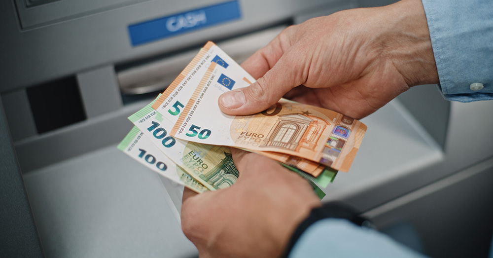 Zwitserland verankert recht op gebruik van cash geld in grondwet