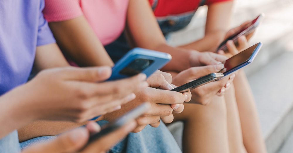 Oostenrijk voert verbod op sociale media in voor min 14-jarigen