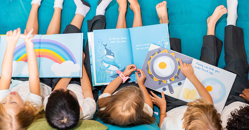 Franse jeugd besteedt 10 keer meer tijd aan schermen dan aan boeken