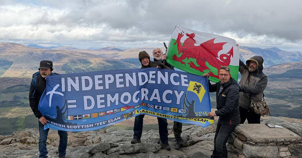 VVB beklimt Ben Nevis uit solidariteit met onafhankelijkheidsbewegingen in Schotland en Wales