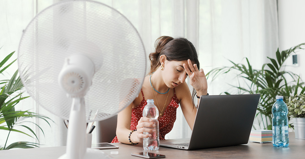 Oorlog rond airco: "Energielast van nachtelijke airco is relatief klein"