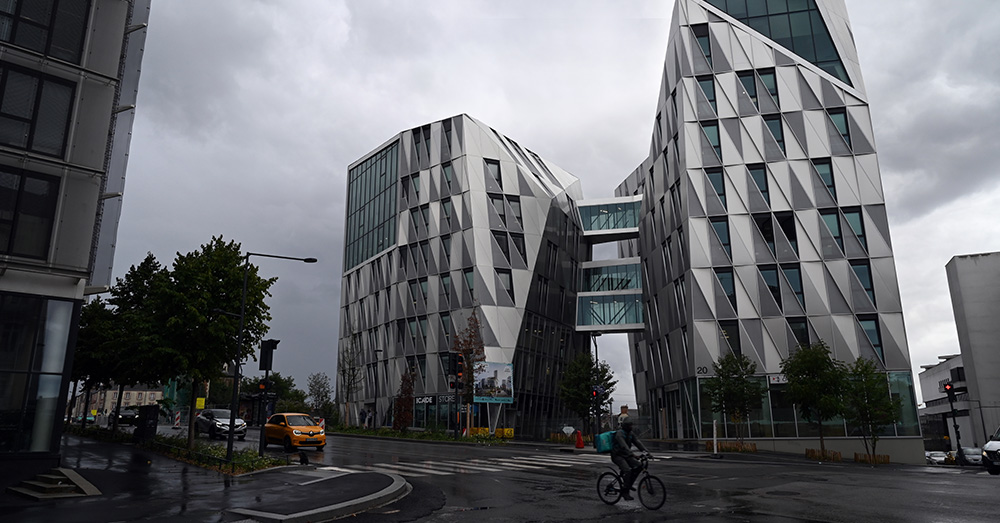 Hoe het ‘verstandig samenleven’ in Rennes er in de praktijk uitziet…