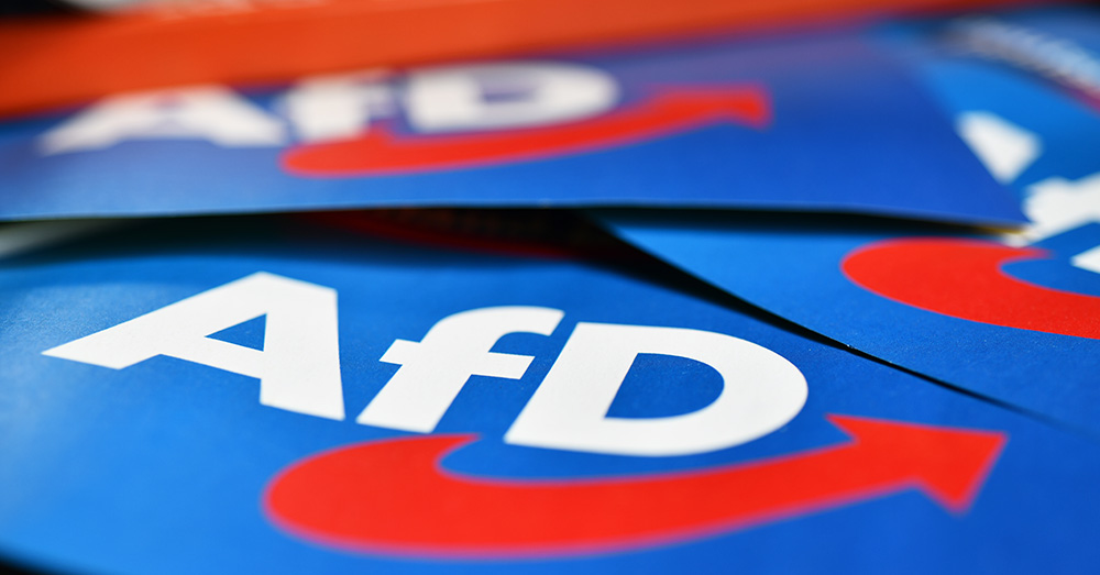 Gevierd Duits uitgever verliest zijn medaille… omdat hij AfD-lid is