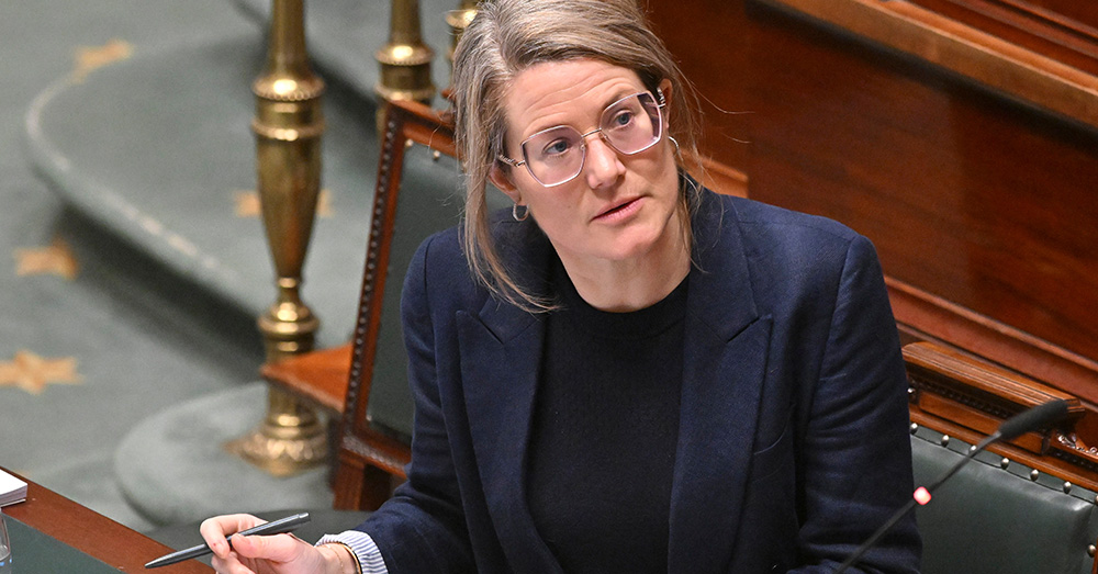 Regering stuurt eerste illegale crimineel terug naar Afghanistan